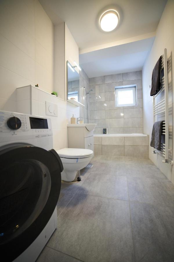 Flh - Modern 3 Apt Near Old Town - 15 Min Walk 锡比乌 外观 照片